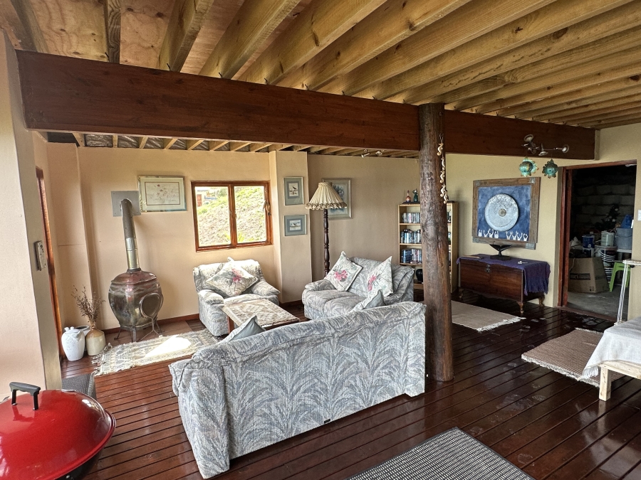 6 Bedroom Property for Sale in Outeniqua Strand Western Cape